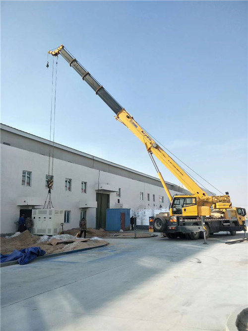 广丰区“超载就喊停”—— 吊车的 “重量保镖” 技术