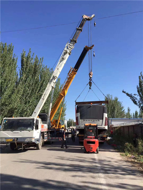 广丰区港口集装箱搬运案例